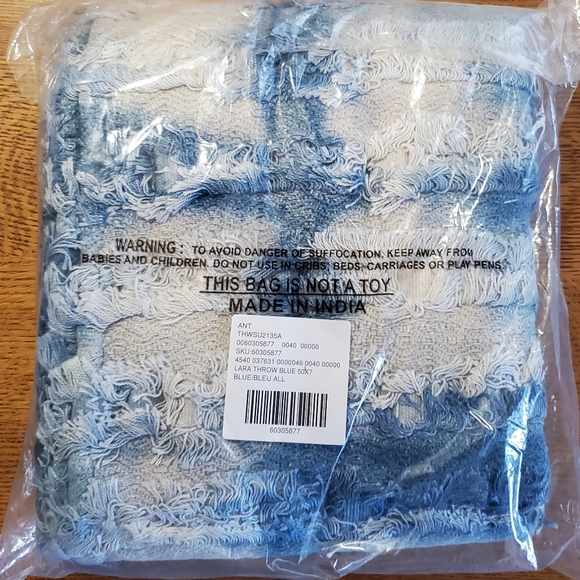 Anthropologie Fringed Lara Throw Blanket - blue - Picture 5 of 7